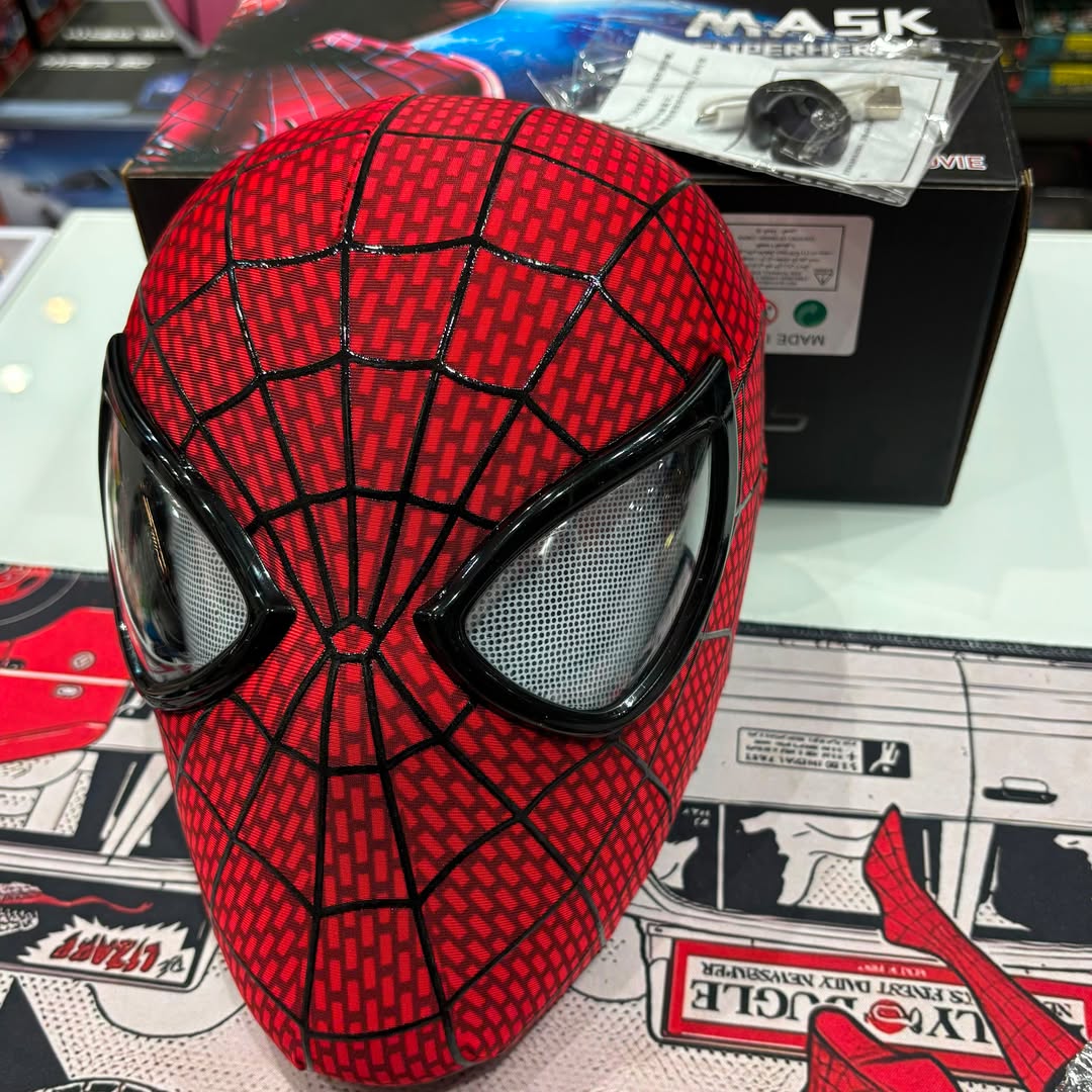 Amazing Spider-Man Cosplay Head Mask with Moving Eyes – Manual Version